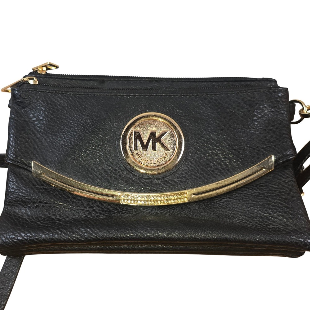 Michael Kors Black Pebbled leather Crossbody Clutch Bag Purse Gold Tone 9" x 6"
